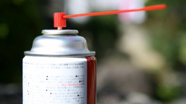 プロおすすめ！】オイルスプレー、シリコンスプレー、グリーススプレーの違いと使い方を元ホームセンター店長が紹介します。 - 元ホームセンター店長の日常